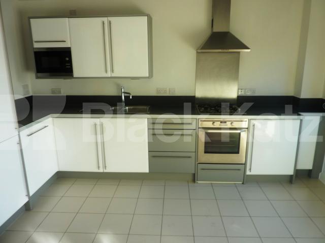 			2 Bedroom, 1 bath, 1 reception Flat			 Eden Grove, HOLLOWAY 